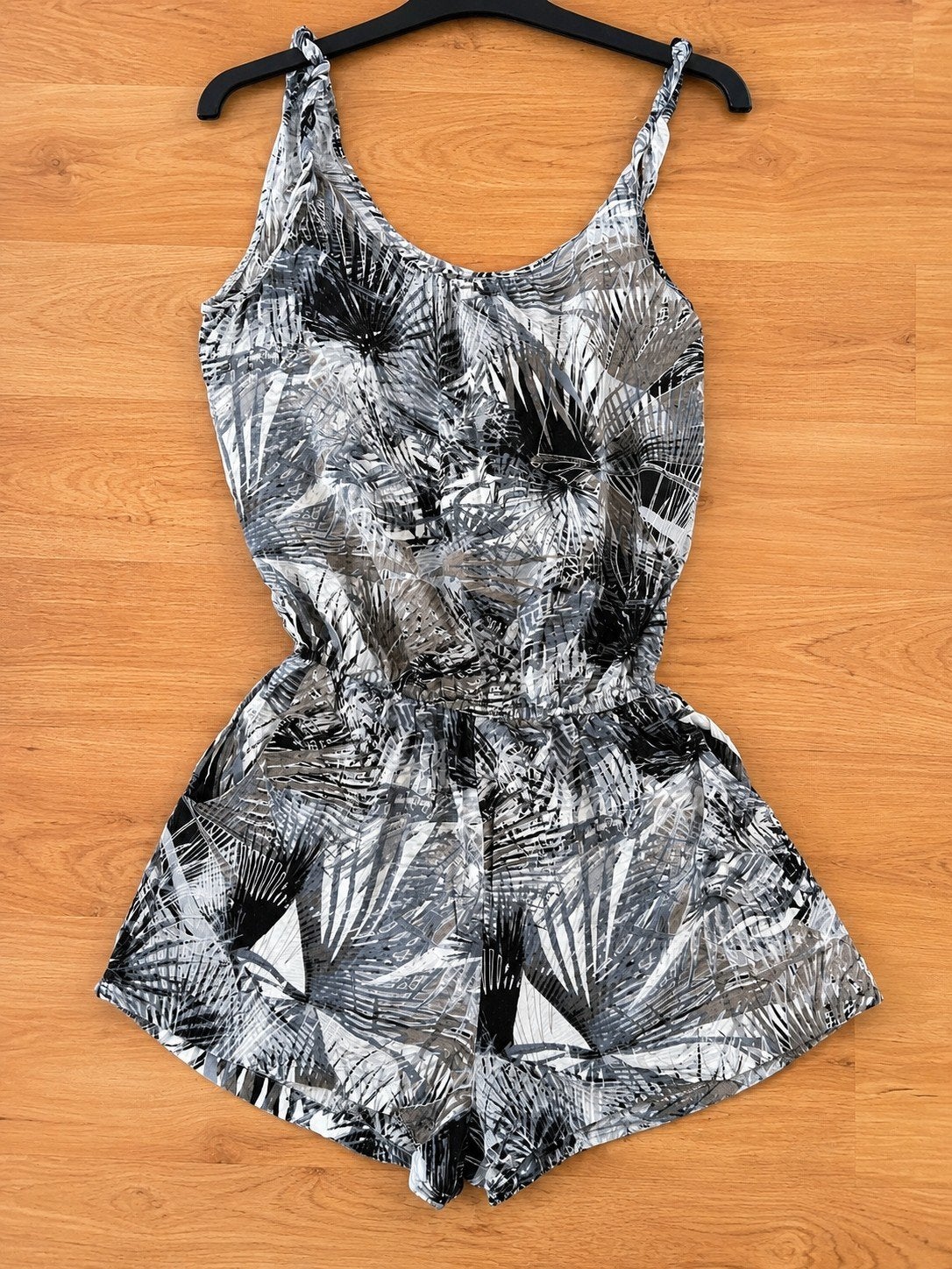 ONLY Blue Behaviour Tropische Playsuit / Jumpsuit – Maat 36, Ophalen of Verzenden, Zo goed als nieuw, Maat 36 (S), Zwart