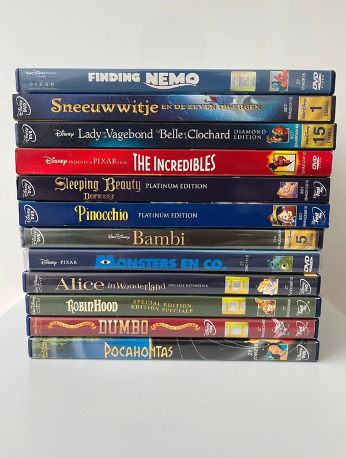 12 disney dvd’s, Alle leeftijden, Ophalen of Verzenden, Zo goed als nieuw, Amerikaans