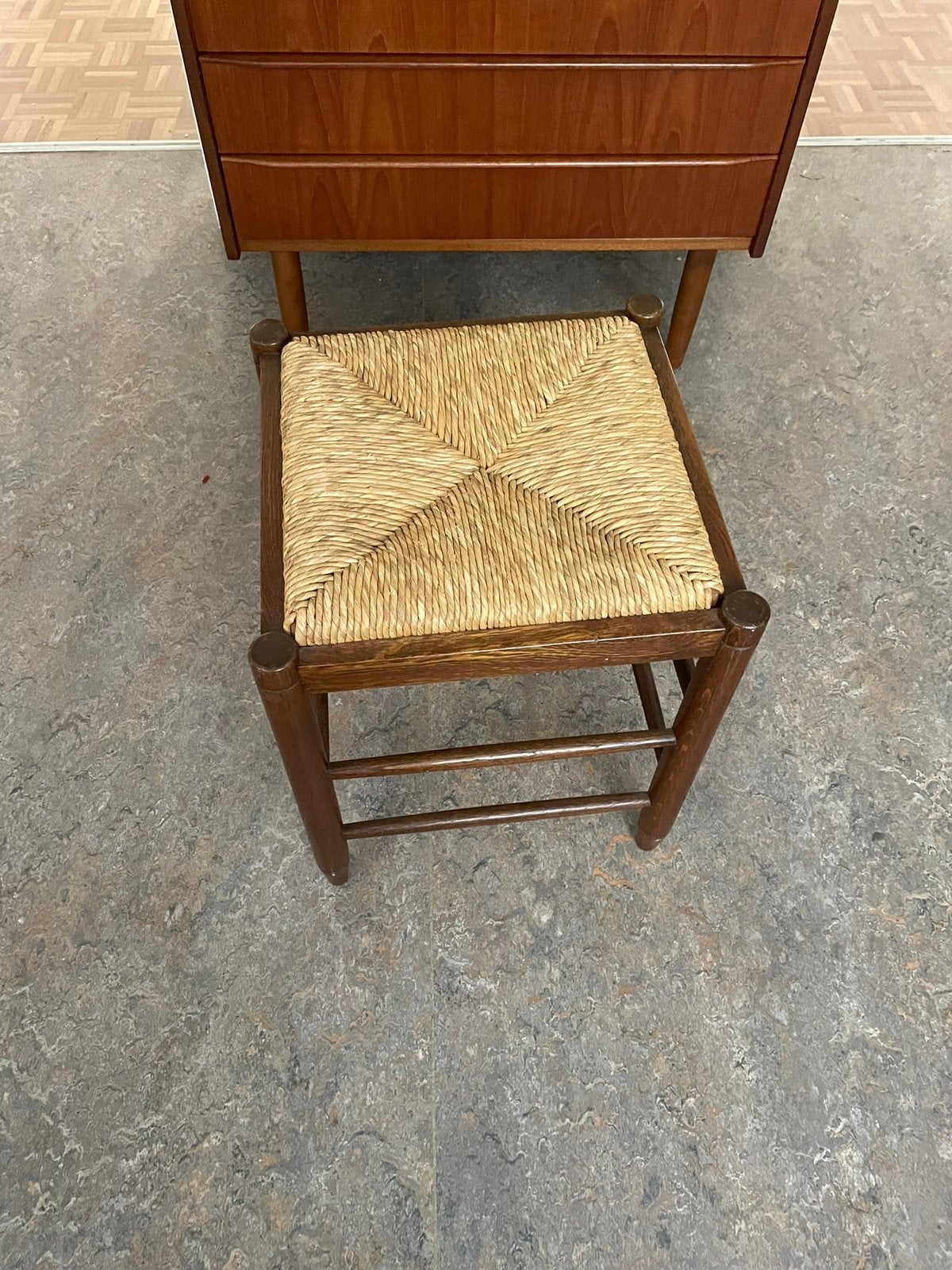 Vintage houten kruk riet, Ophalen