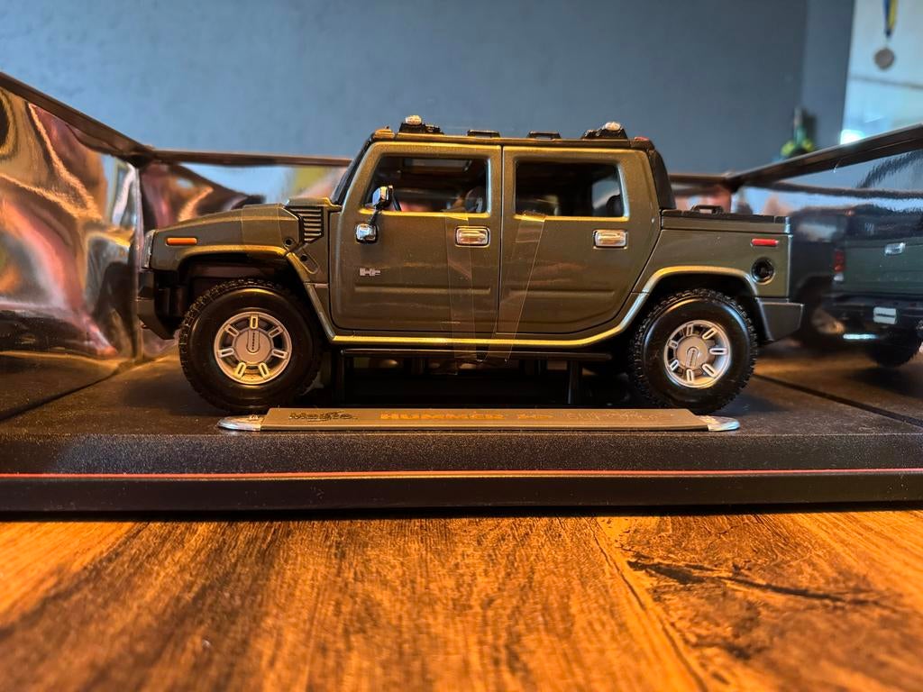 Maisto Hummer H2 SUT Concept Schaalmodel (1:18), Hobby en Vrije tijd, Modelauto's | 1:18, Ophalen of Verzenden, Zo goed als nieuw