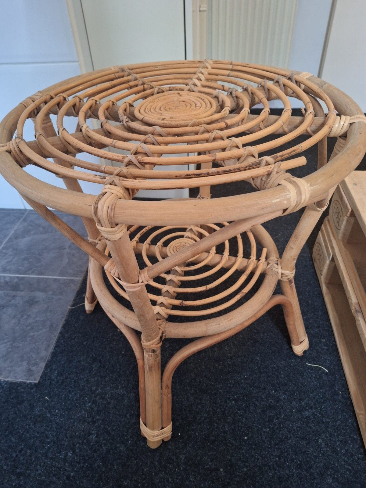 Ronde bamboe tafel - zo goed als nieuw, Overige materialen, Minder dan 55 cm, Rond, Zo goed als nieuw