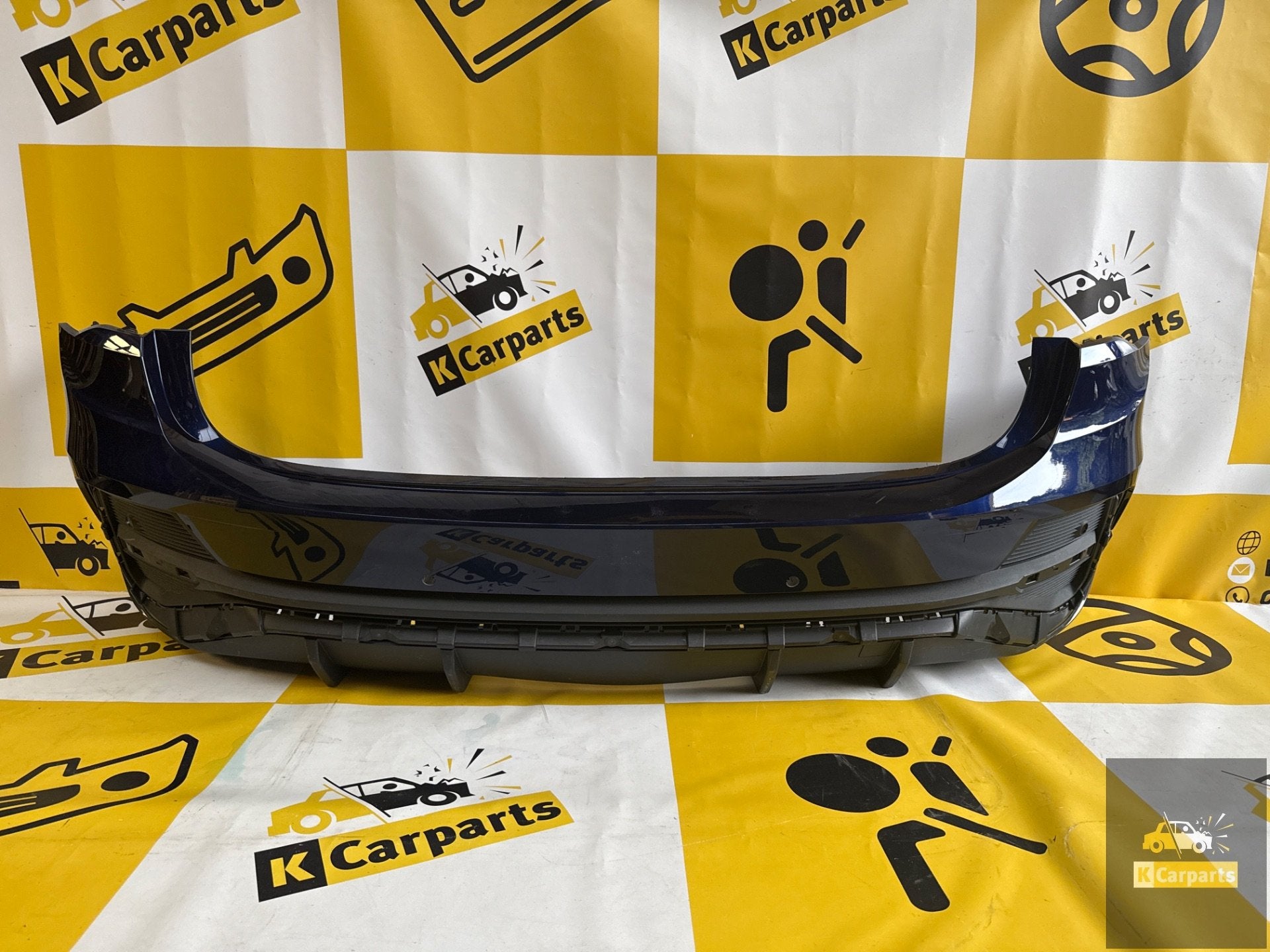 Audi Q3 Achterbumper 83F807511A Origineel, Info@fabrikant.eu, Fabrikantstraat 1
1000 AA  Amsterdam, NL, Achter, Bumper