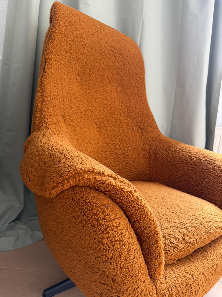 Retro draai fauteuil in terra teddy stof, Ophalen, 75 tot 100 cm, Zo goed als nieuw, Stof