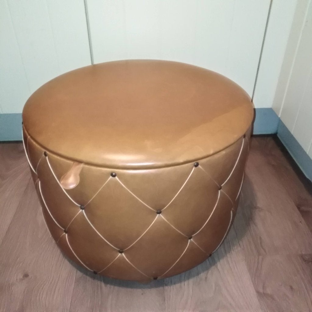 Vintage jaren 60 poef, naaidoos, Huis en Inrichting, Banken | Voetenbanken en Poefen, Ophalen, Minder dan 50 cm, Gebruikt, Rond