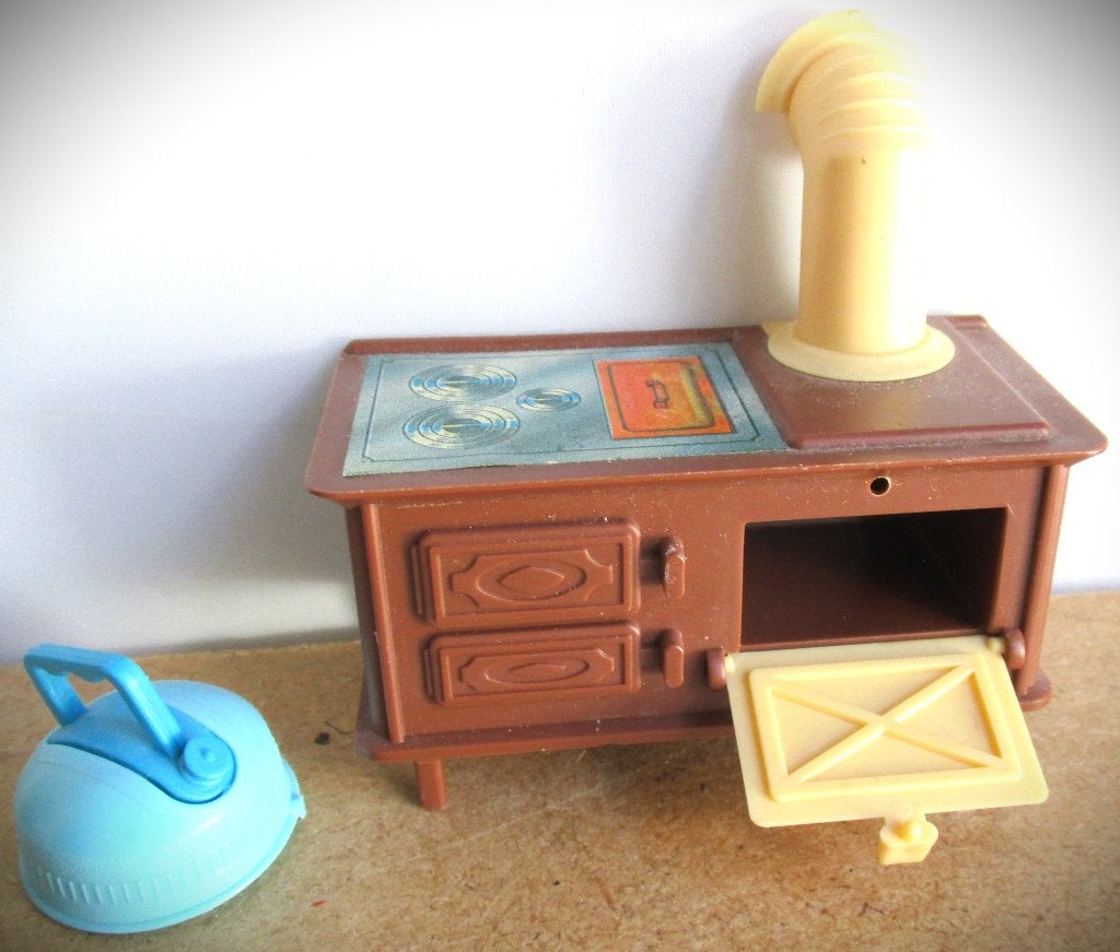 Fornuis~Poppenhuis fornuisje met ketel~Kolenfornuis, Ophalen of Verzenden, Zo goed als nieuw, Apparaten