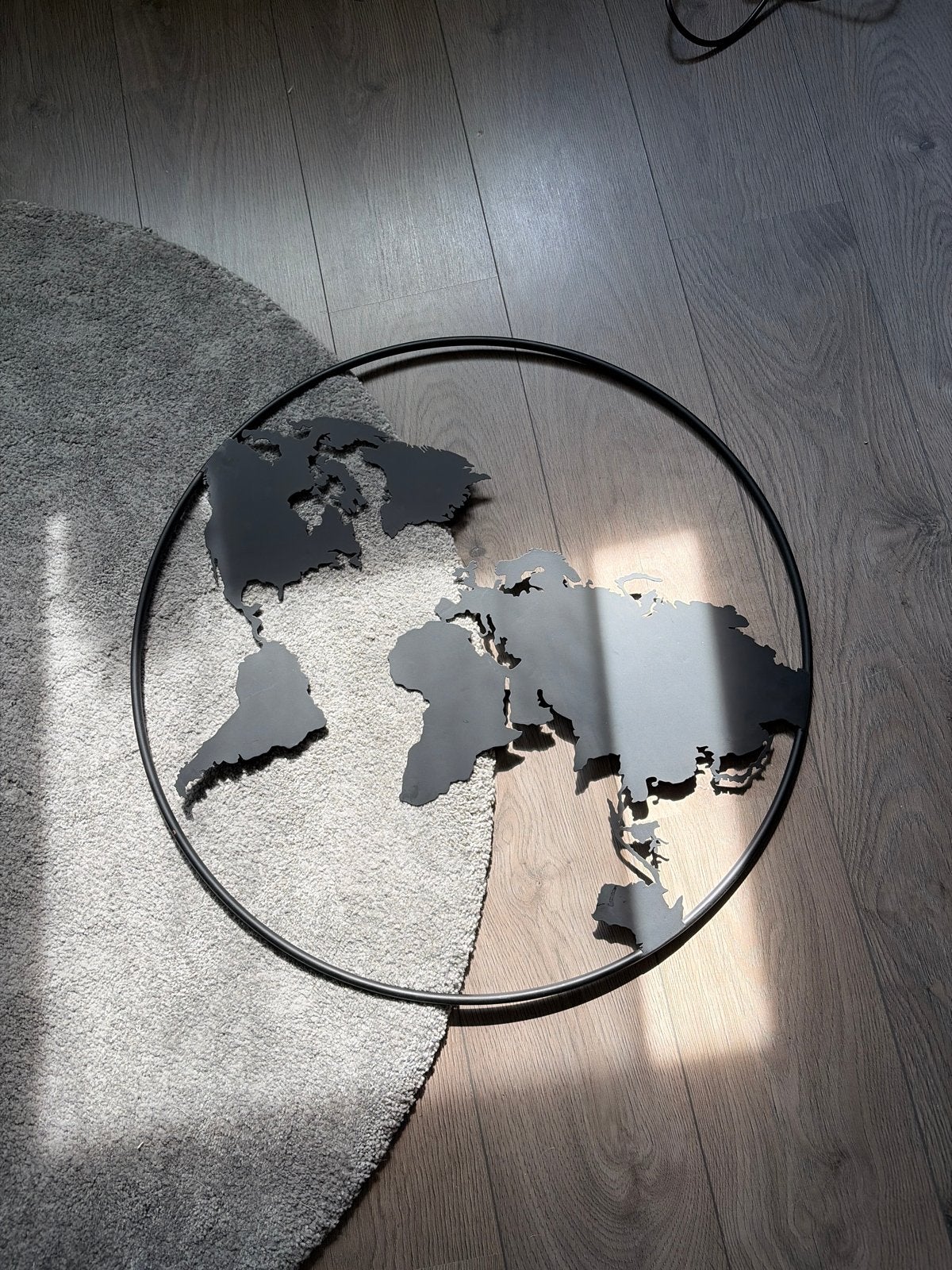 Metalen wereldkaart wanddecoratie - 90 cm, Ophalen, Metaal, Wandsculptuur, Zwart