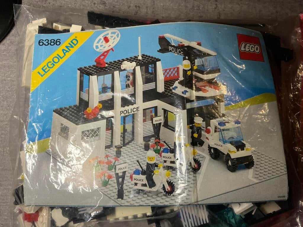 Lego Police jaren ‘80 sets 6 sets, Kinderen en Baby's, Speelgoed | Duplo en Lego, Ophalen of Verzenden, Gebruikt, Complete set