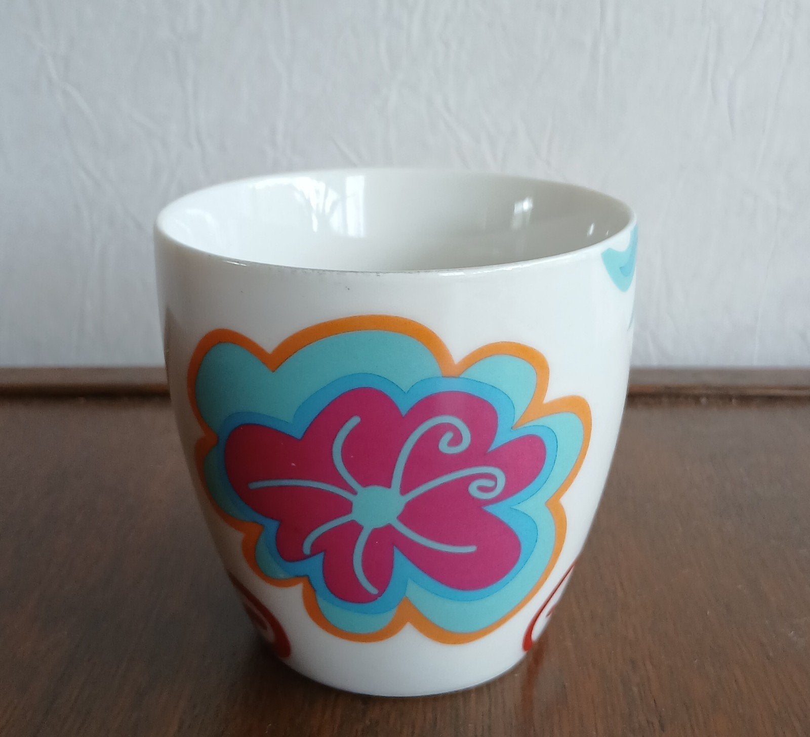 Douwe Egberts Bloemen Multicolour Mok, Overige merken, Ophalen of Verzenden, Zo goed als nieuw, Overige stijlen