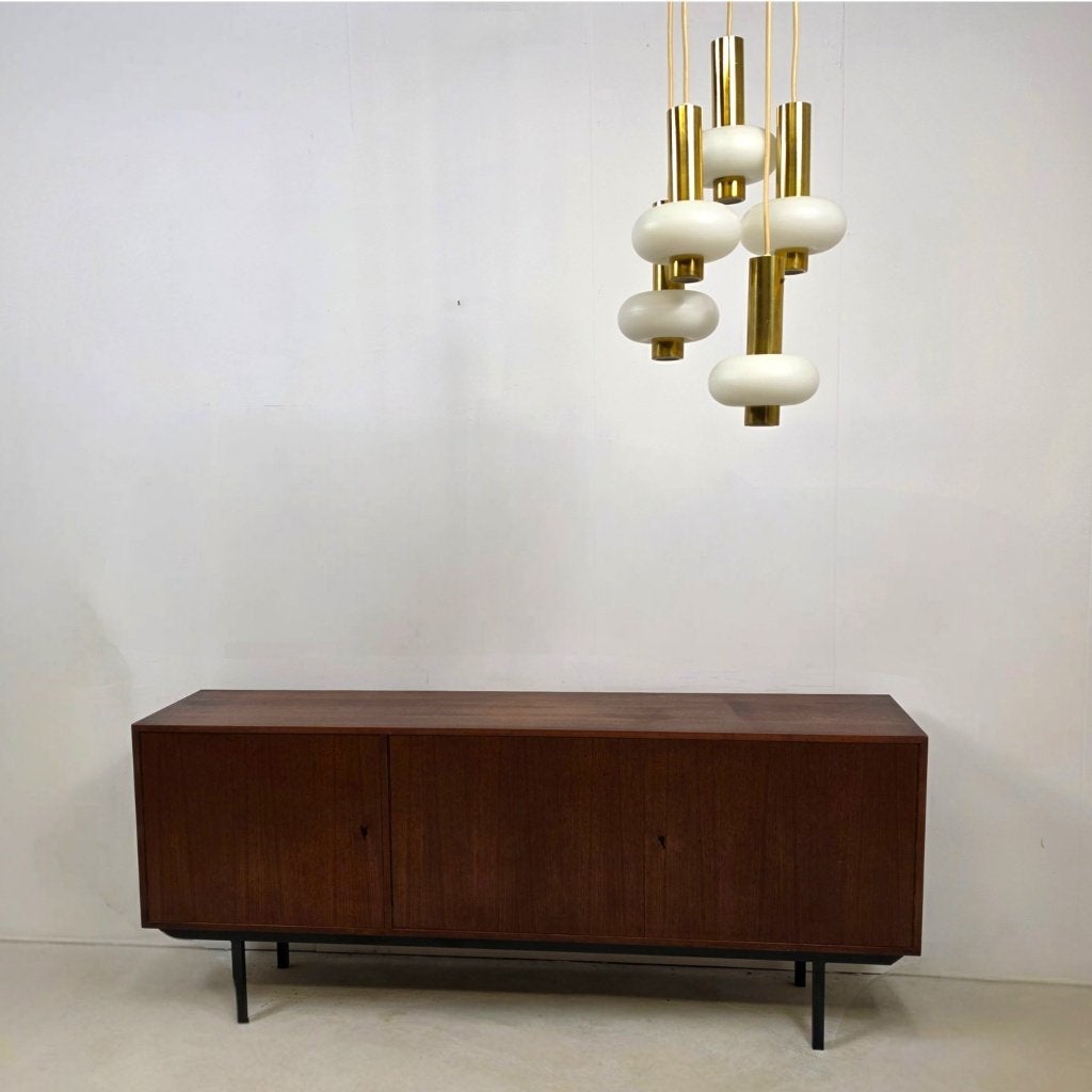 Vintage teak sideboard 60s in the style of Dieter Waeckerlin, Ophalen, Teakhout, 150 tot 200 cm, 25 tot 50 cm