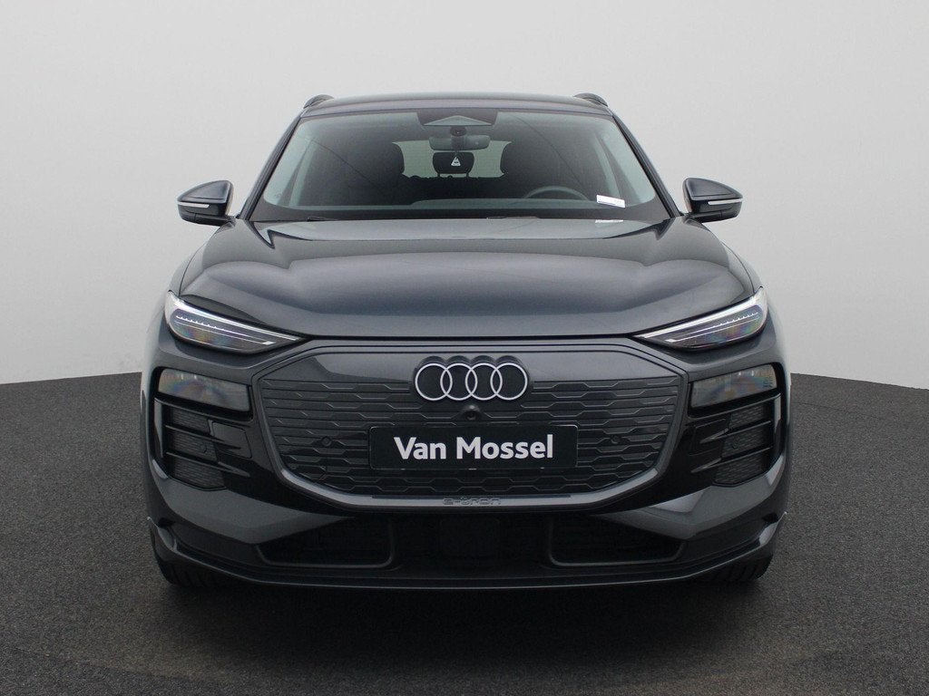 Audi Q6 e-tron edition performance 100 kWh | Adaptive cruise, Auto's, Audi, Automaat, 12 maanden, Gebruikt, SUV of Terreinwagen
