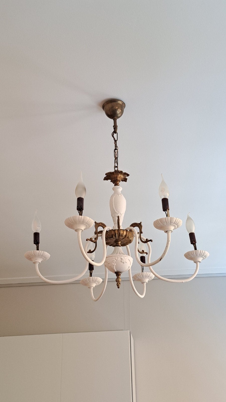 Vintage Kroonluchter met 6 Armen - Wit en Brons, Ophalen, Gebruikt, Metaal, E14 (klein)