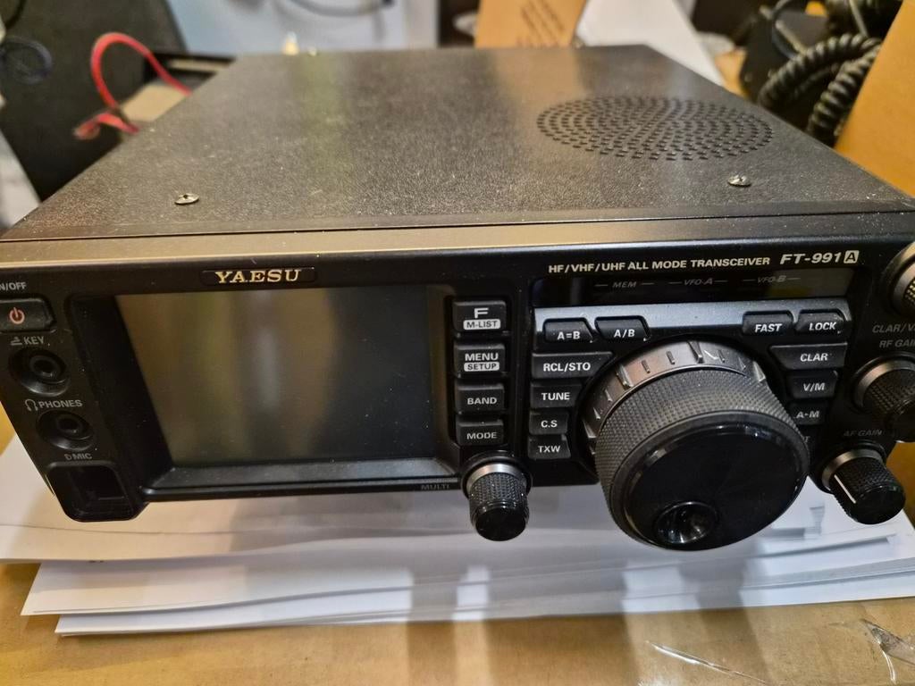 Yaesu ft-991A wordt met doos en manual hf/6/2/70, Telecommunicatie, Ophalen of Verzenden, Gebruikt, Zender en Ontvanger