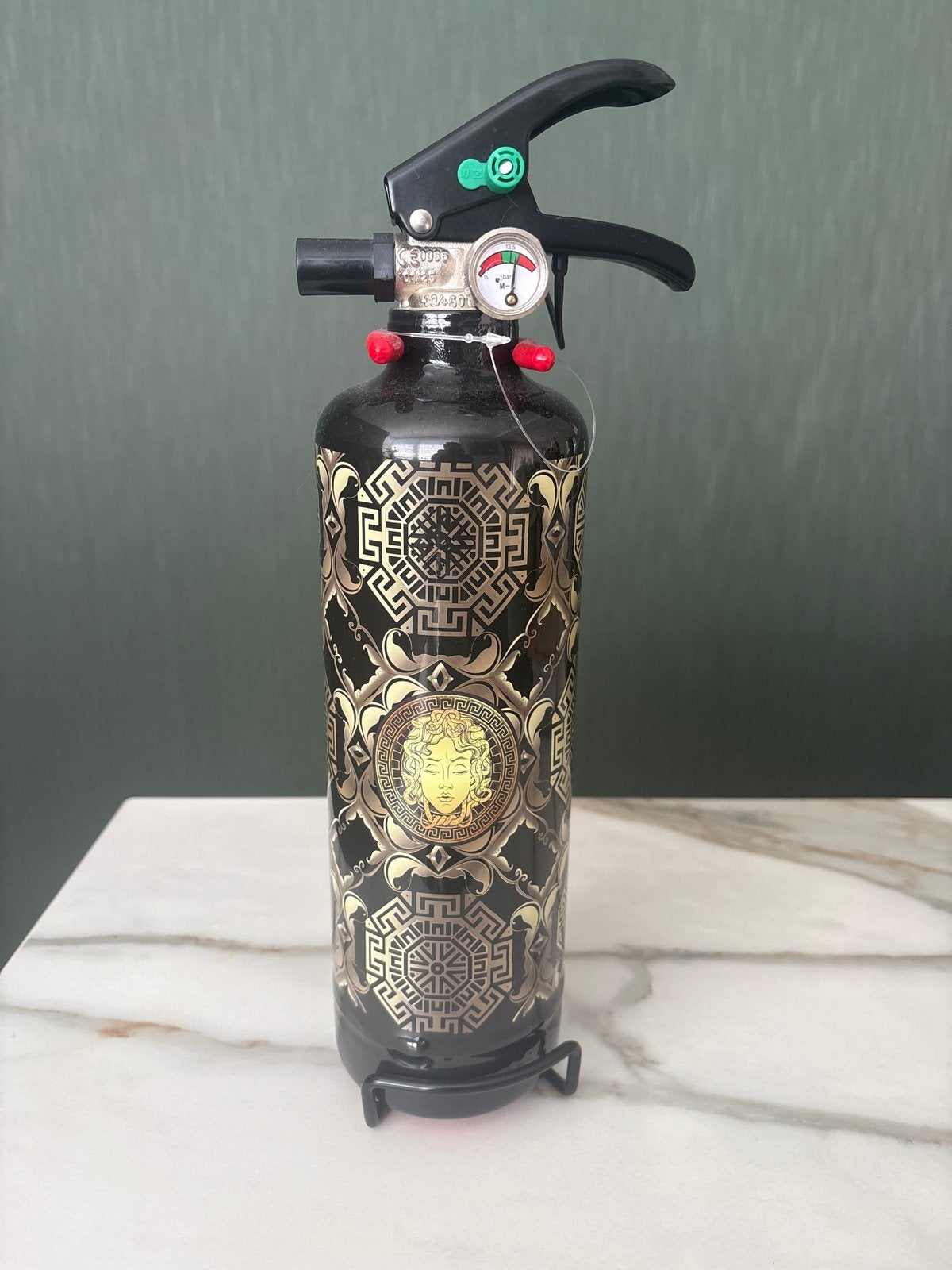 Design Brandblusser Zwart Goud Versace Stijl Nieuw, Ophalen of Verzenden, Nieuw, Brandblusser