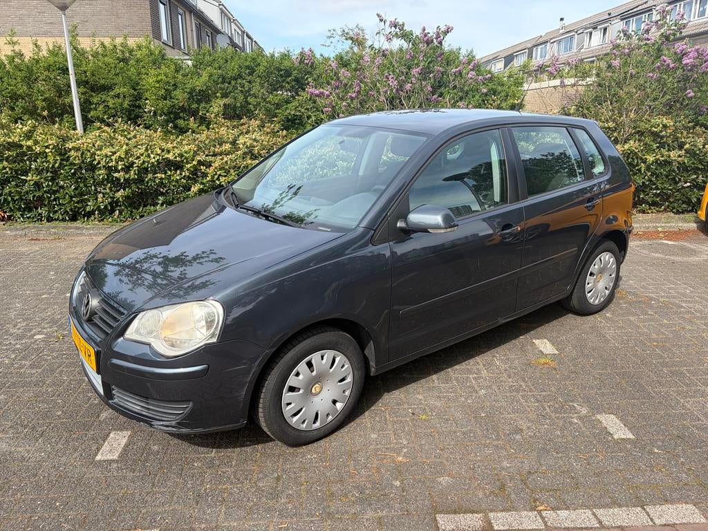 Volkswagen Polo 1.2 5 drs | Airco | Elktr. ramen | CPV |, Auto's, Voorwielaandrijving, 989 kg, Blauw, 1198 cc