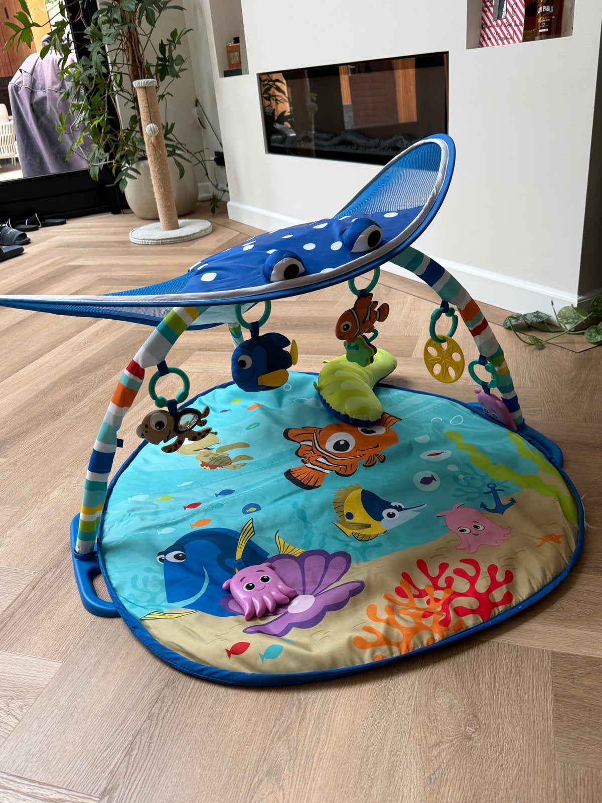 Disney Nemo speelkleed met babygym bright starts, Ophalen of Verzenden, Zo goed als nieuw, Speelkleed, Met geluid