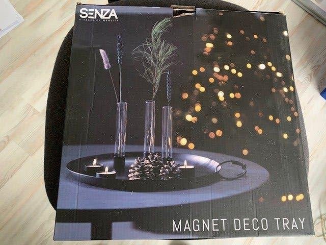 Senza  zwart dienblad met magnetische kaars / bloemenhouders, Ophalen of Verzenden, Nieuw, Rond, Metaal
