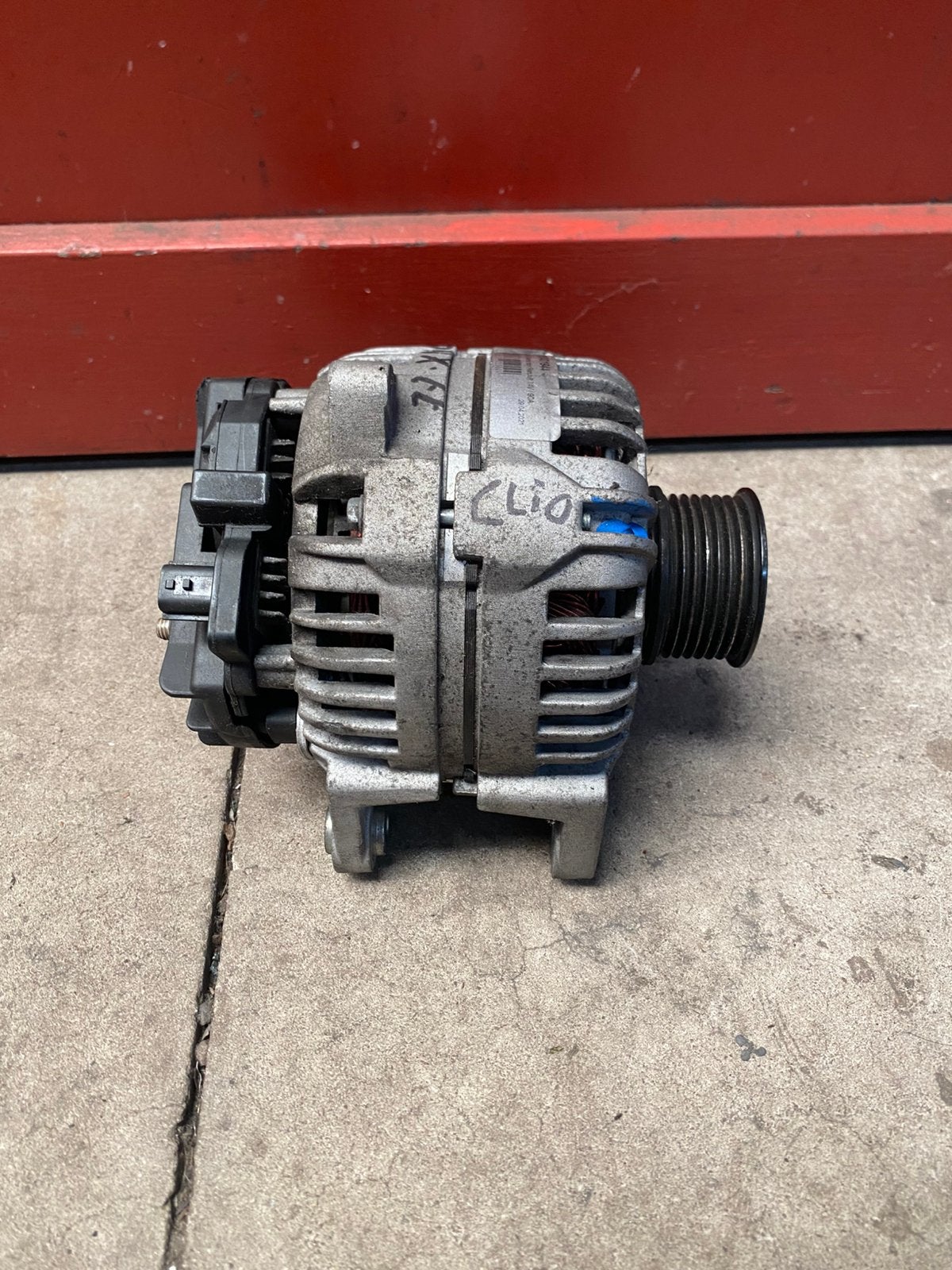 Dynamo Renault Clio III 1.2 BJ 2007 90A, Ophalen of Verzenden, Gebruikt, Renault