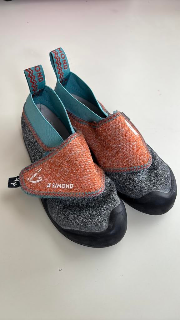 Simond boulderschoenen, Sport en Fitness, Klimsport, Ophalen, Gebruikt, Klimsportschoenen