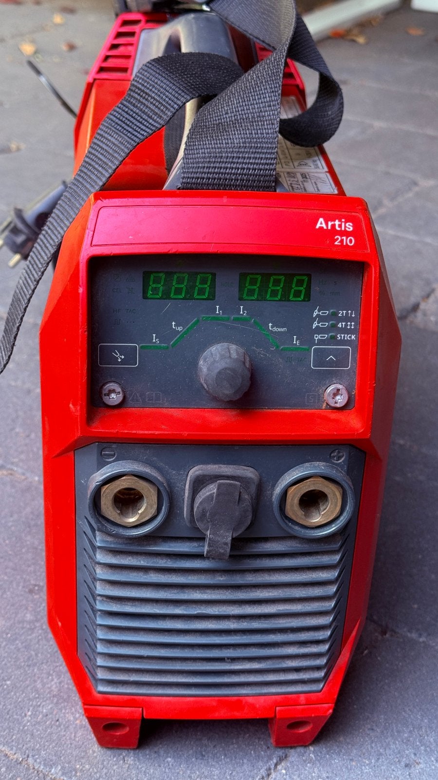 Fronius Artis 210 tig/elektrode lasmachine, Ophalen, Zo goed als nieuw, 150 tot 250 ampère, Tig