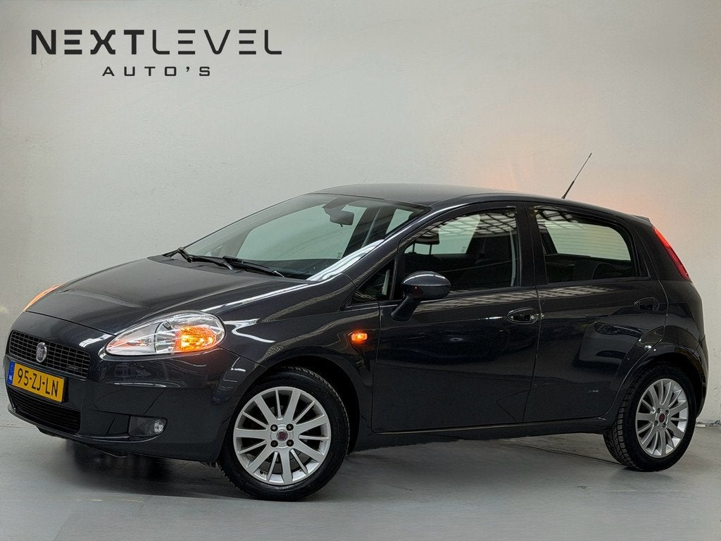 Fiat Grande Punto 1.4-16V Emotion 6Bak Cruise N.DIST RIEM 1, Auto's, Voorwielaandrijving, Metallic lak, 400 kg, Grande Punto