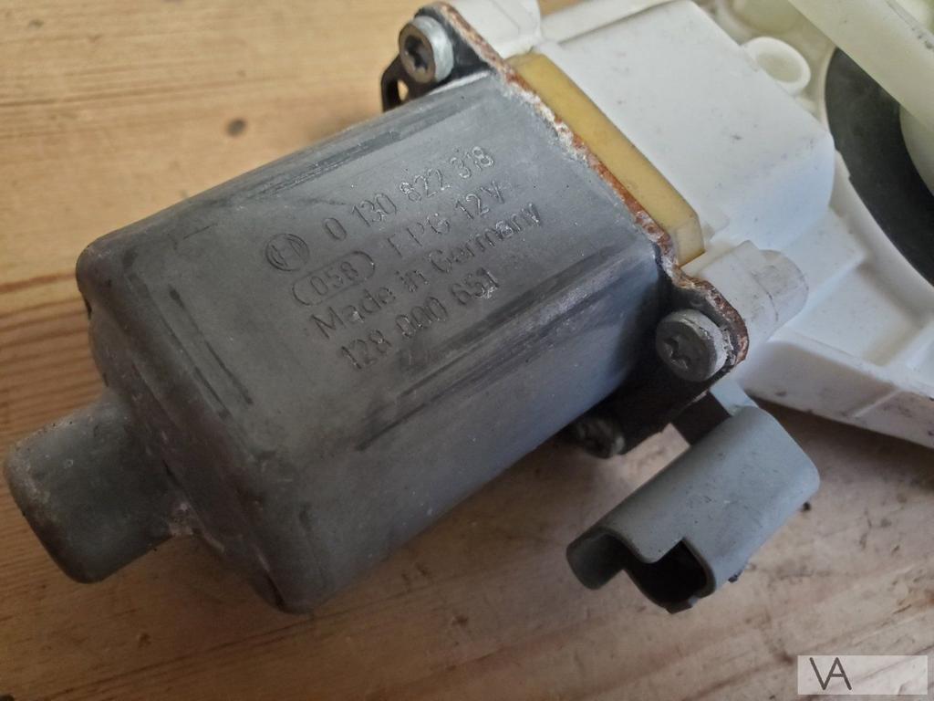 Nissan Micra cc C+c raammechanisme met motor rechtsvoor €150, Gebruikt, -, -, Ophalen of Verzenden