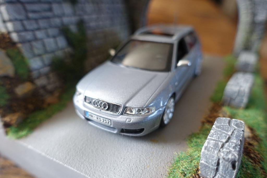 Audi RS4 avant Minichamps, Hobby en Vrije tijd, Modelauto's | 1:43, Ophalen of Verzenden, Nieuw, Auto, MiniChamps