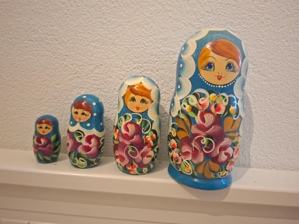 4 matroesjka poppen, Ophalen of Verzenden