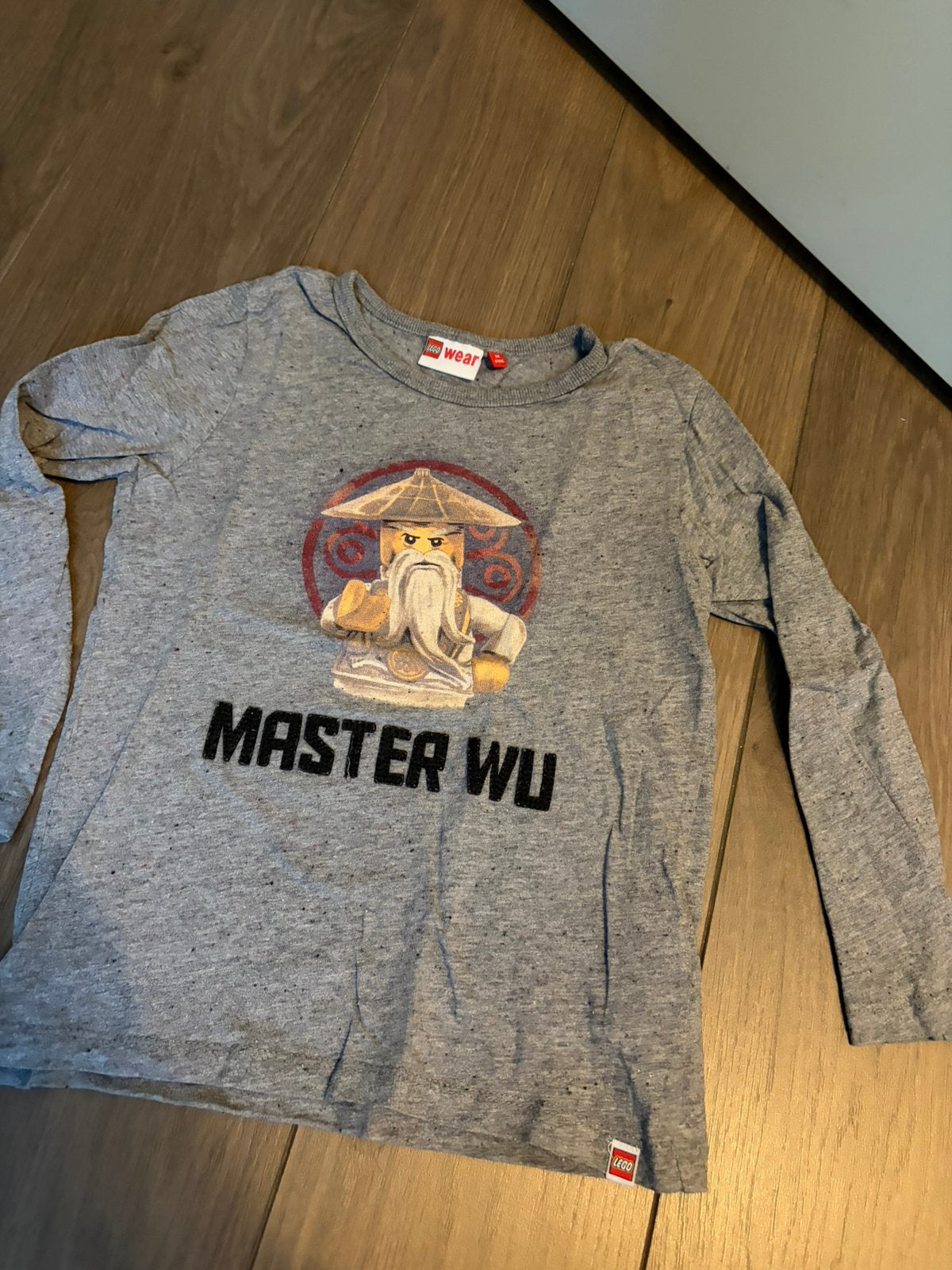 Nieuwstaat lego shirt master wu maat 116, Ophalen of Verzenden, Zo goed als nieuw, Jongen, Shirt of Longsleeve
