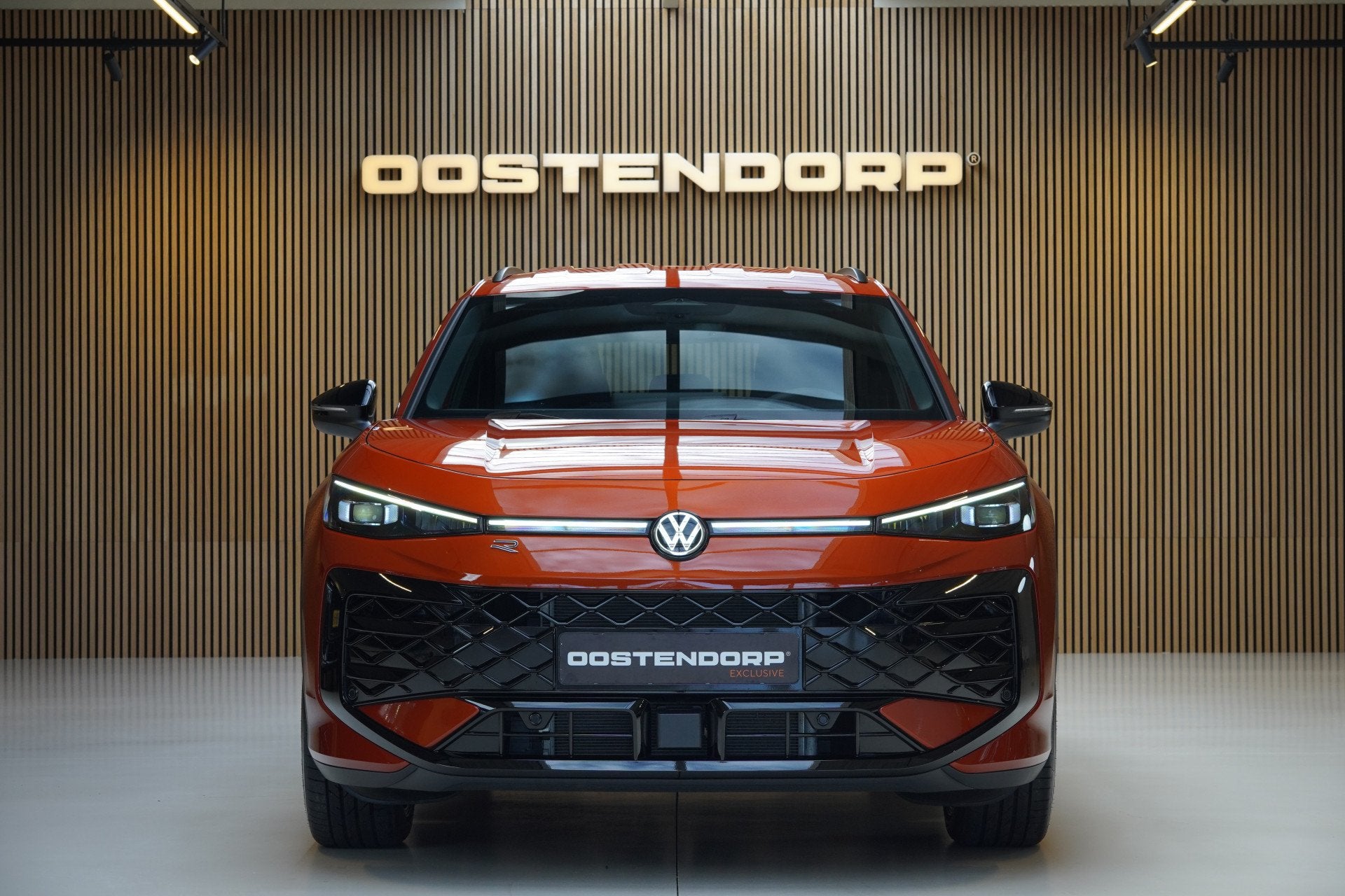 Volkswagen T-Roc 1.5eTsi/150pk DSG R-Line Blackstyle|2026|Tr, 1374 kg, Zwart, 4 cilinders, 150 pk