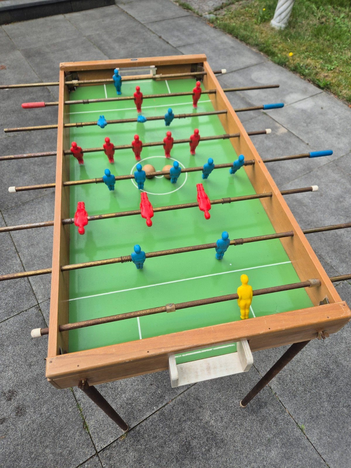 Homas Velocitas tafelvoetbalspel jaren 60, Ophalen, Gebruikt