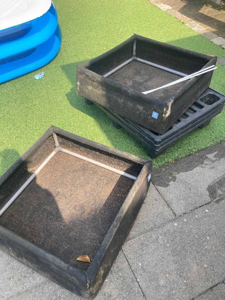 Gratis 2 Makkelijke moestuinbakken, Tuin en Terras, Ophalen, Gebruikt, Minder dan 30 cm, Vierkant