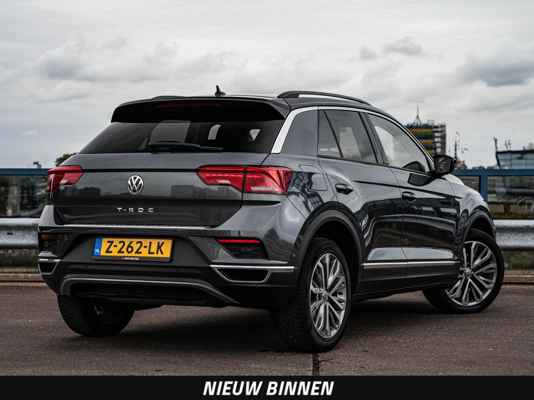 Volkswagen T-Roc 1.5 TSI 150 PK DSG Style IQ.DRIVE | Trekhaa, Stof, 150 pk, Bedrijf, SUV of Terreinwagen