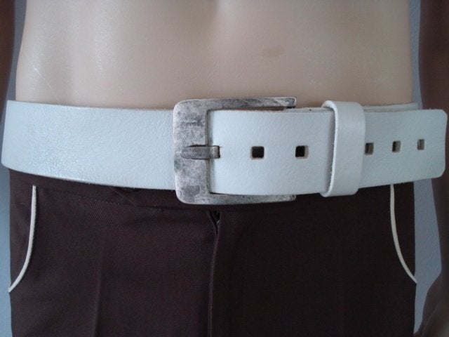 Robuuste wit leren riem van THE BELT, 95 tot 105 cm, THE BELT, Ophalen of Verzenden, Riem of Ceintuur