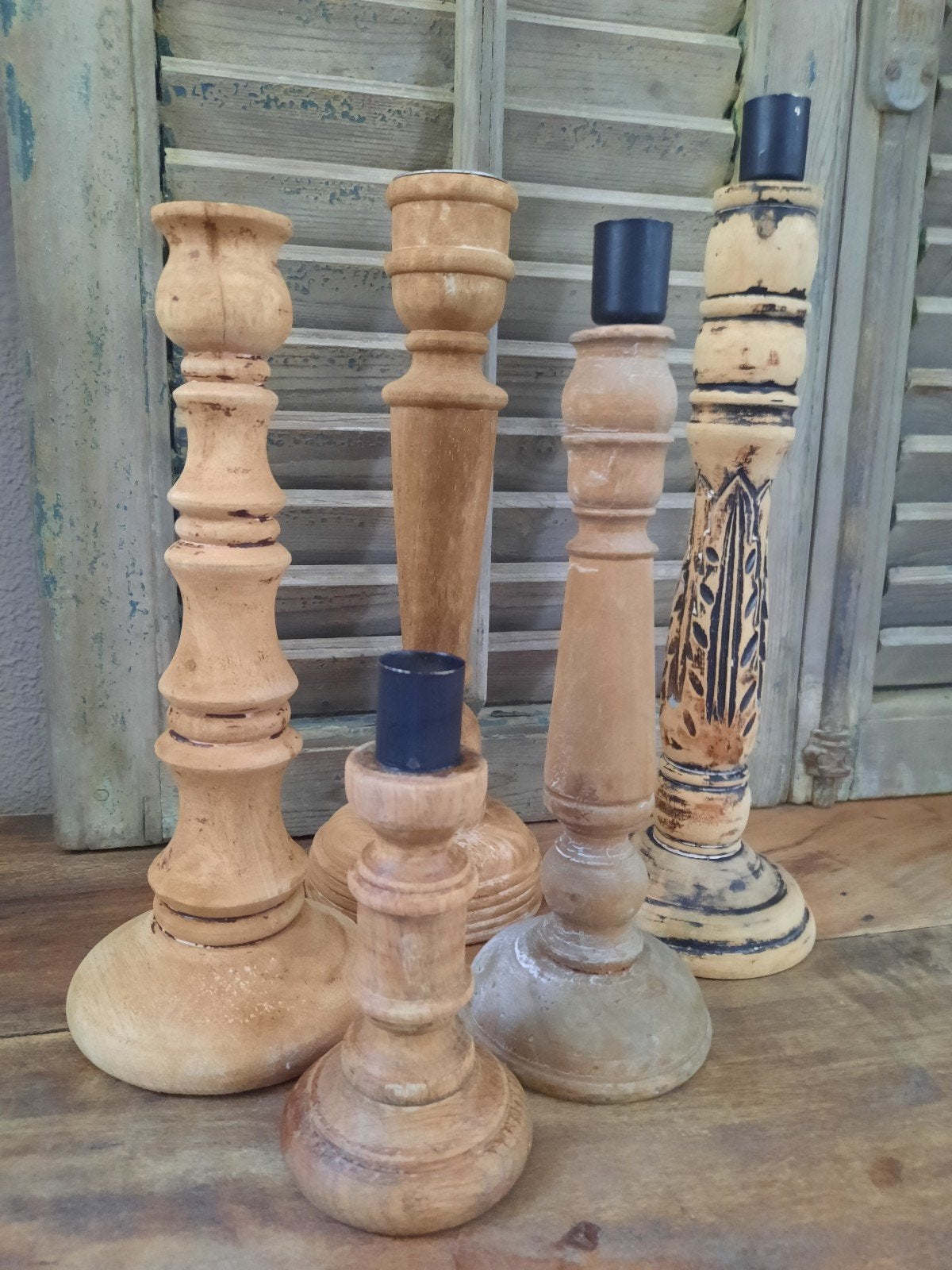 Vijf sober houten kandelaars kandelaar stoer landelijk sober, Ophalen, Gebruikt, Hout, Kandelaar