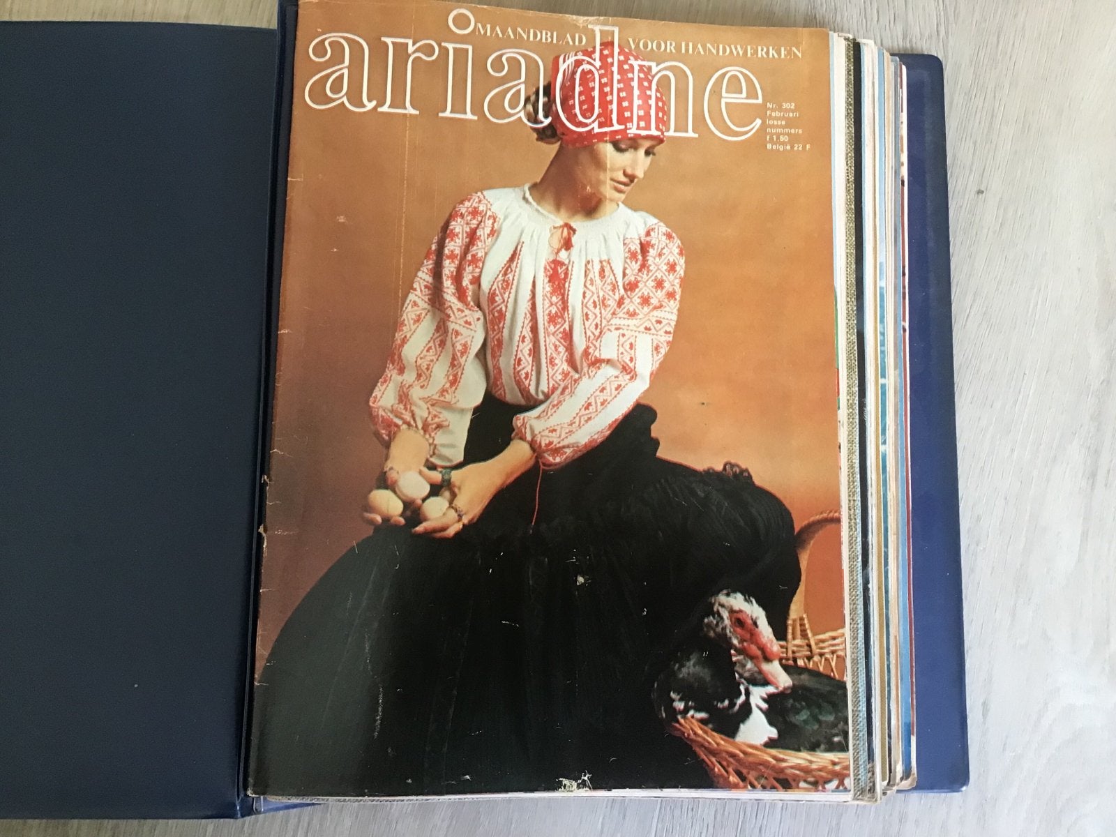 Ariadne jaargang 1972 compleet - Ingebonden, Ophalen of Verzenden, Gelezen, Overige typen