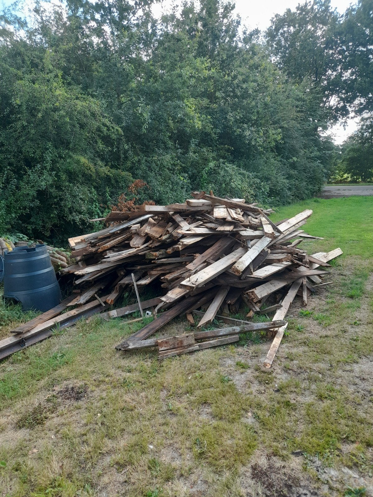GRATIS brandhout kachelhout ± 6 kuub, 6 m³ of meer, Ophalen
