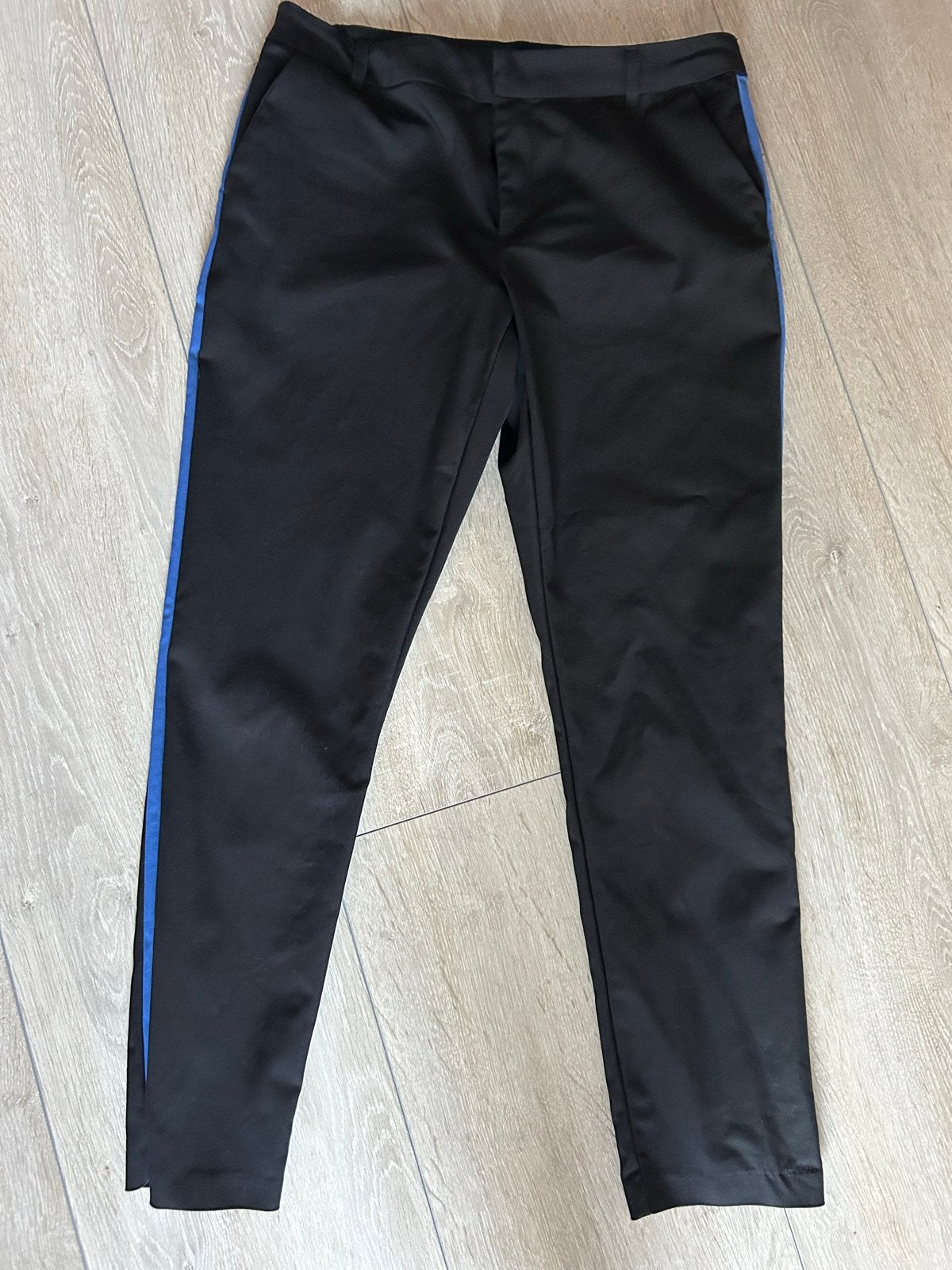 Vero Moda zwarte broek met blauwe streep - maat XL/34, Kleding | Dames, Broeken en Pantalons, Zwart, Maat 46/48 (XL) of groter