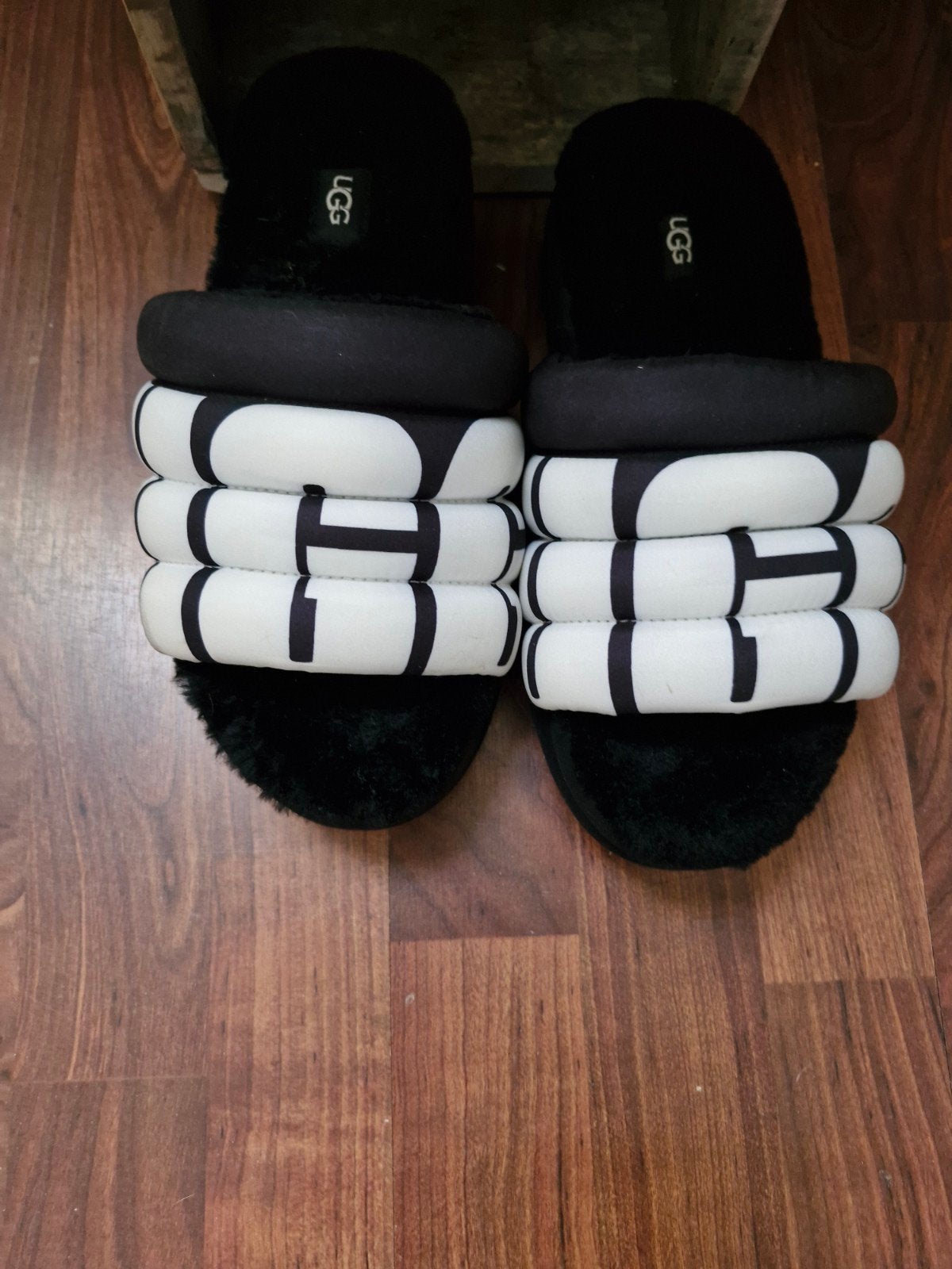 UGG, Ophalen of Verzenden, Gedragen, UGG