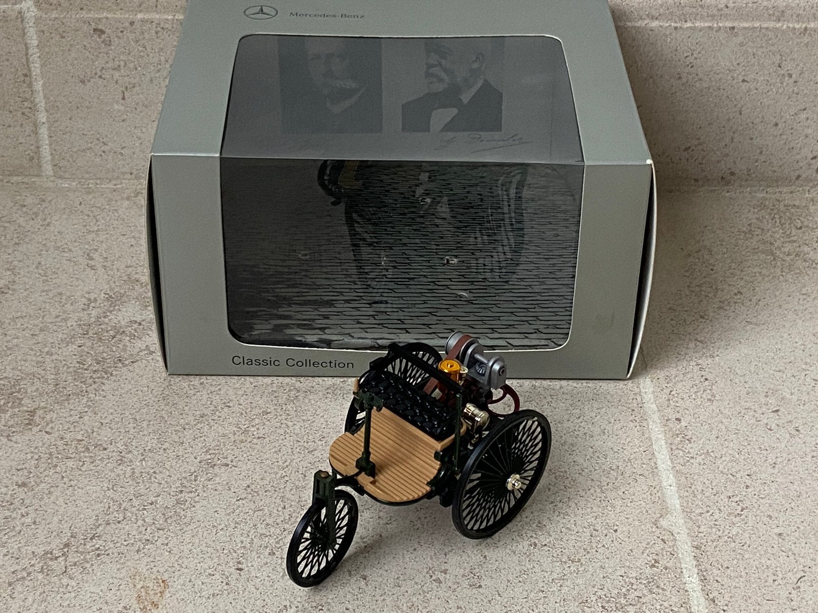 MiniChamps Mercedes-Benz Patentwagen 1886, Ophalen of Verzenden, Zo goed als nieuw, Overige merken