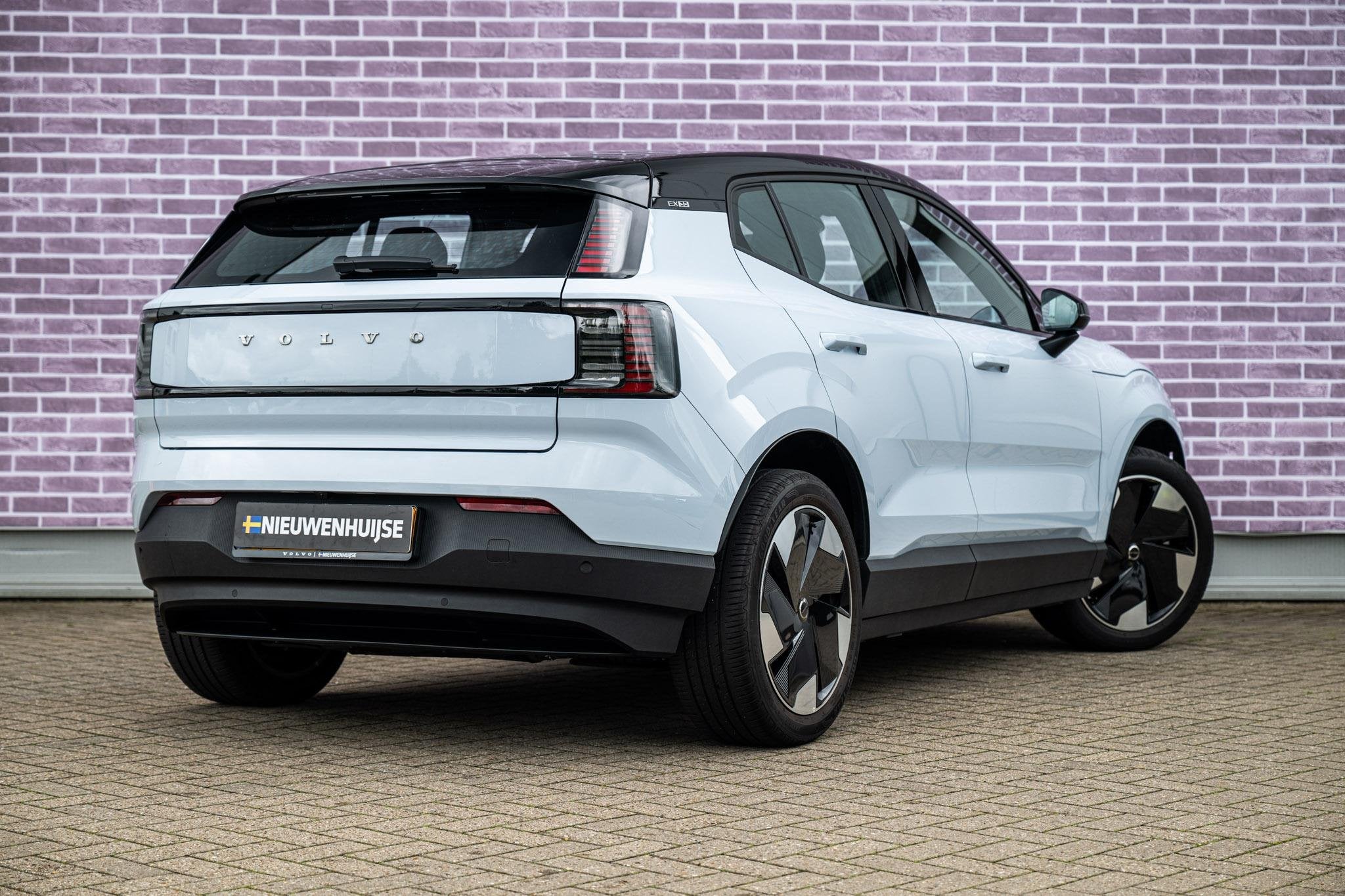 Volvo EX30 Single Motor Extended Range Plus 69 kWh | Climate, Auto's, Volvo, Automaat, Achterwielaandrijving, Gebruikt, Blauw