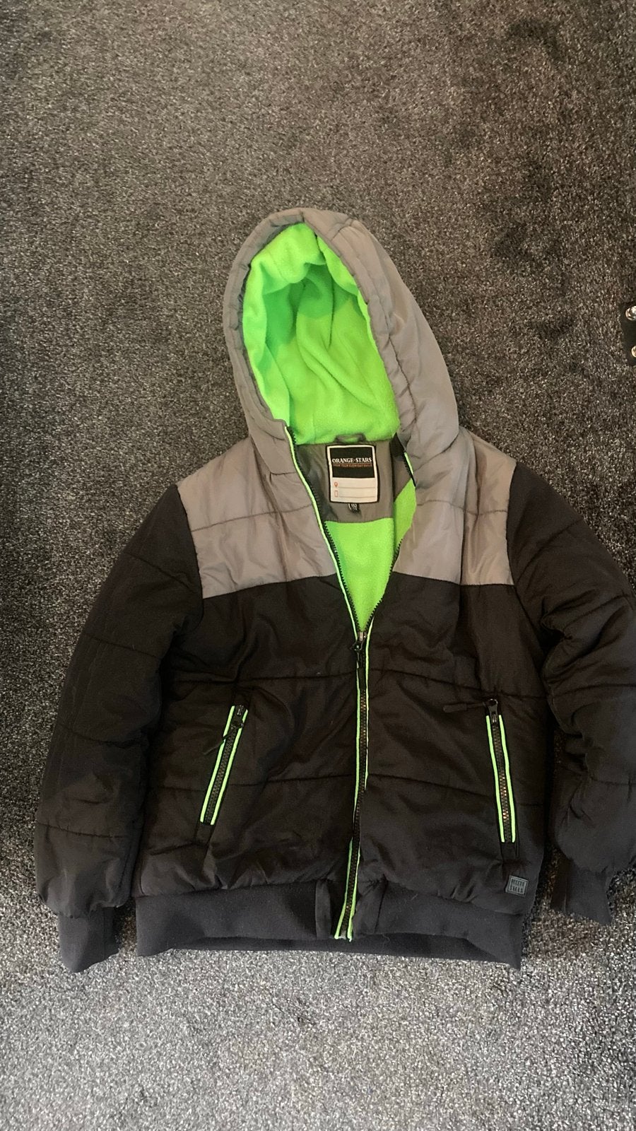 Stoere jongens winterjas - Orange Stars Maat 152, Ophalen of Verzenden, Gebruikt, Jongen, Jas