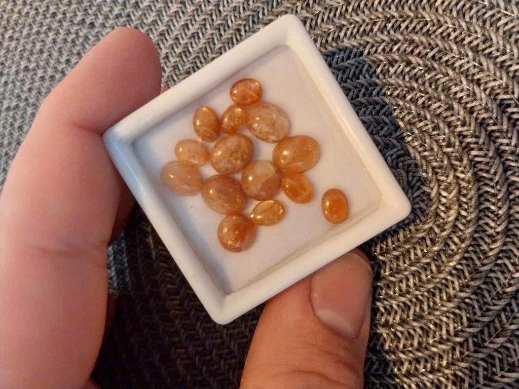 Mix lot van verschillende goudsteen cabochons, Sieraden, Tassen en Uiterlijk, -, -, Ophalen of Verzenden, Zo goed als nieuw