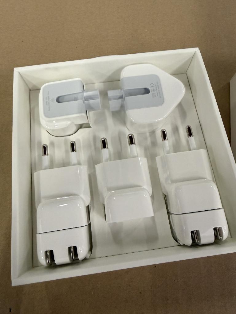 Partij Apple Worldline adapters Travel, Ophalen, Nieuw, Apple iPhone