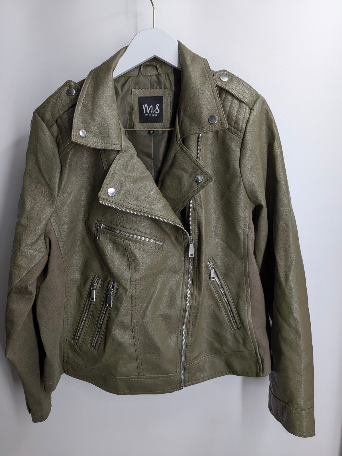 MS Mode Bikerjack Imitatieleer Olijfgroen Maat 52, Kleding | Dames, MS mode, MS mode, Ophalen of Verzenden, MS Mode