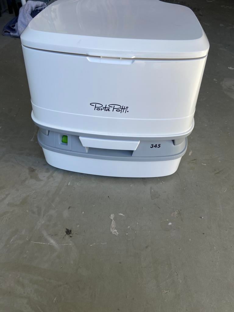 porta potti 345, Caravans en Kamperen, Ophalen of Verzenden, Zo goed als nieuw