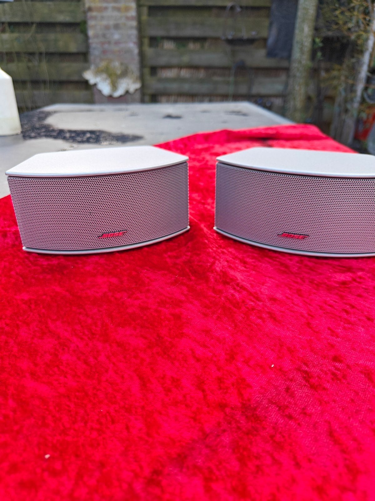 Bose 321 Gemstone luidsprekers 2x zilvergrijs, mooie, Overige merken, 70 watt of meer, Ophalen of Verzenden, Zo goed als nieuw