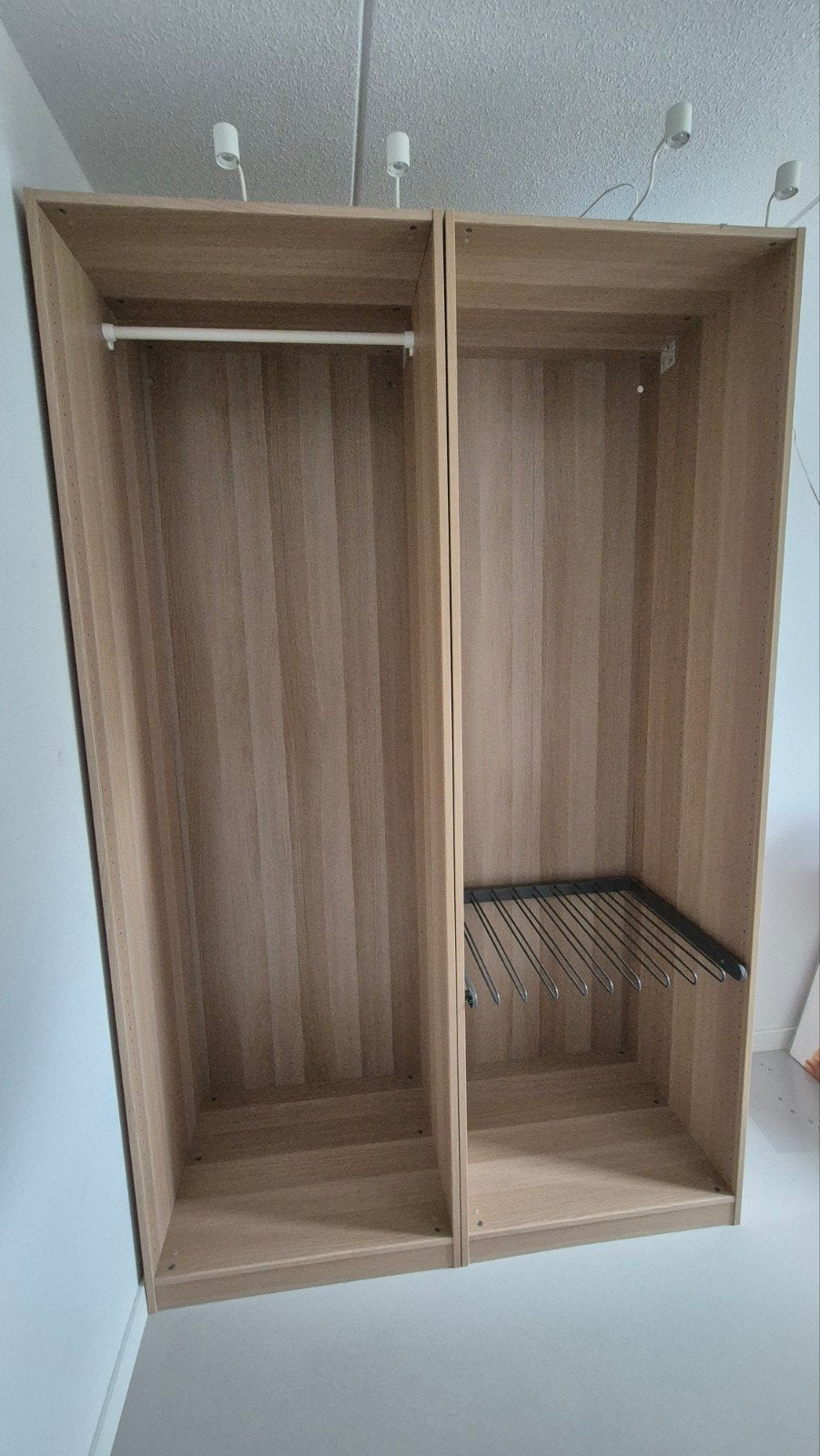 2x IKEA PAX Kledingkast - Zo goed als nieuw, Huis en Inrichting, Ophalen, 200 cm of meer, Met plank(en), Zo goed als nieuw