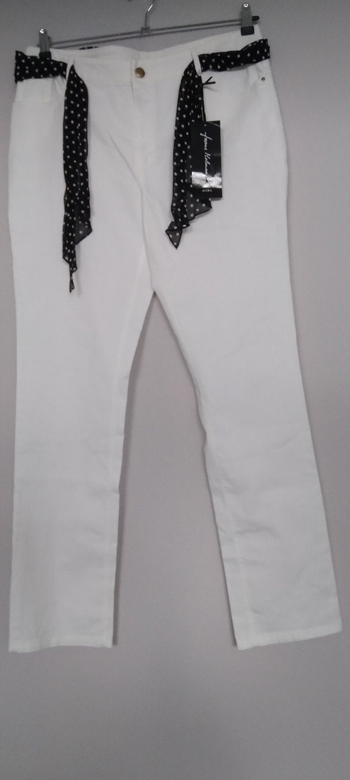 Witte broek met stippenriem - Frans Molenaar (C&A), Kleding | Dames, Wit, Maat 42/44 (L), Nieuw, Ophalen of Verzenden