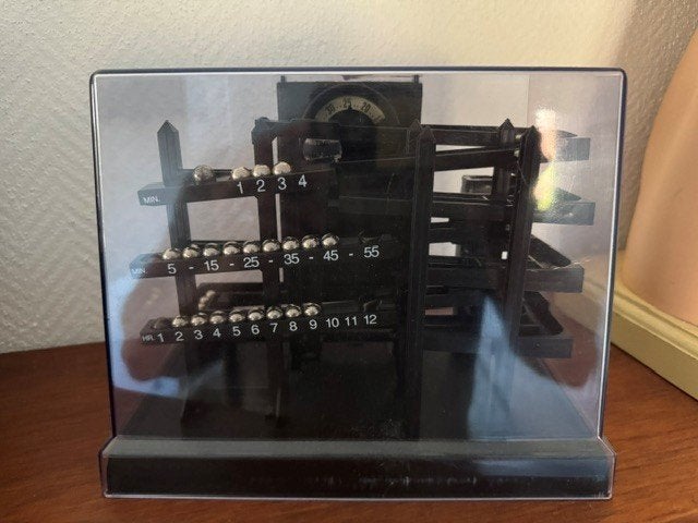 Vintage Rolling Ball Clock uit 1997 – werkend & compleet, Ophalen