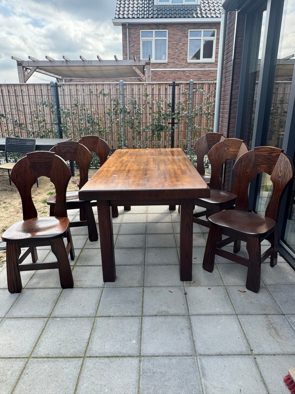 Brutalist Massief eiken eettafel met 6 stoelen, Ophalen